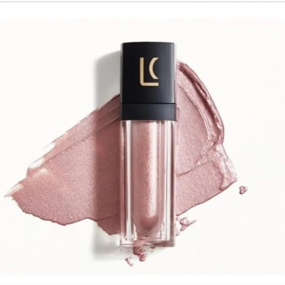 Lucky Chic: Liquid Eyeshadow | BNIB/SEALED!!